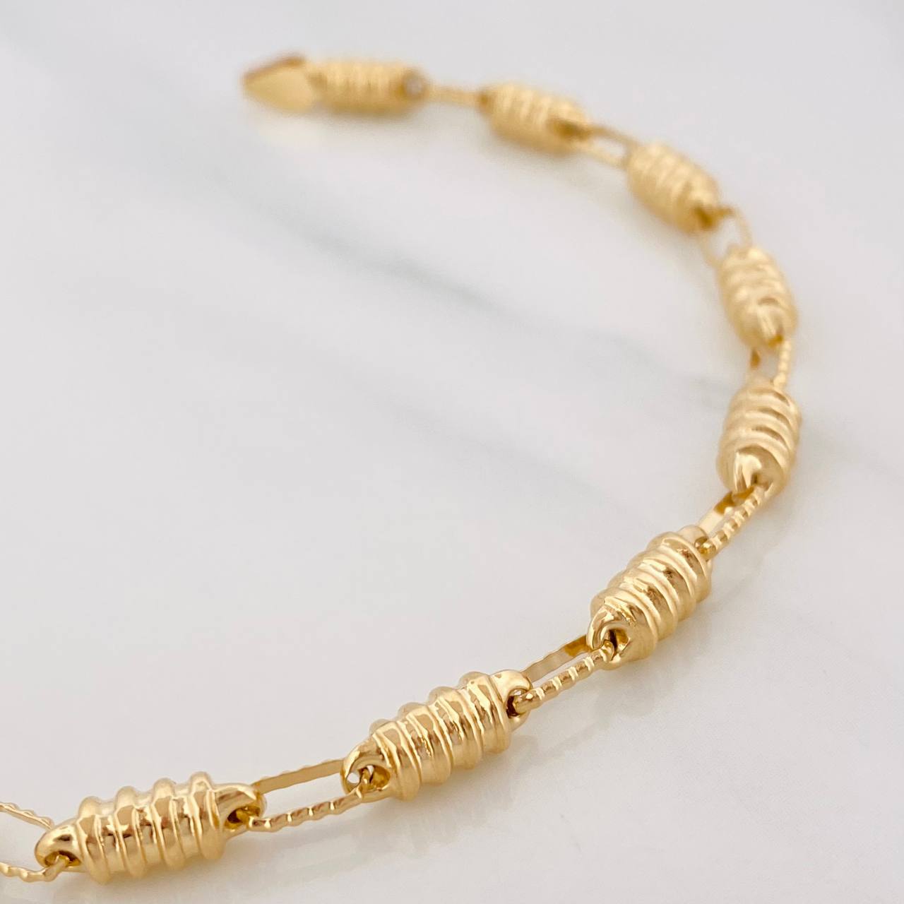 Bracelet Rustic Relief 4.7g / 8 1/2 in / 3.84mm Yellow Gold 18K