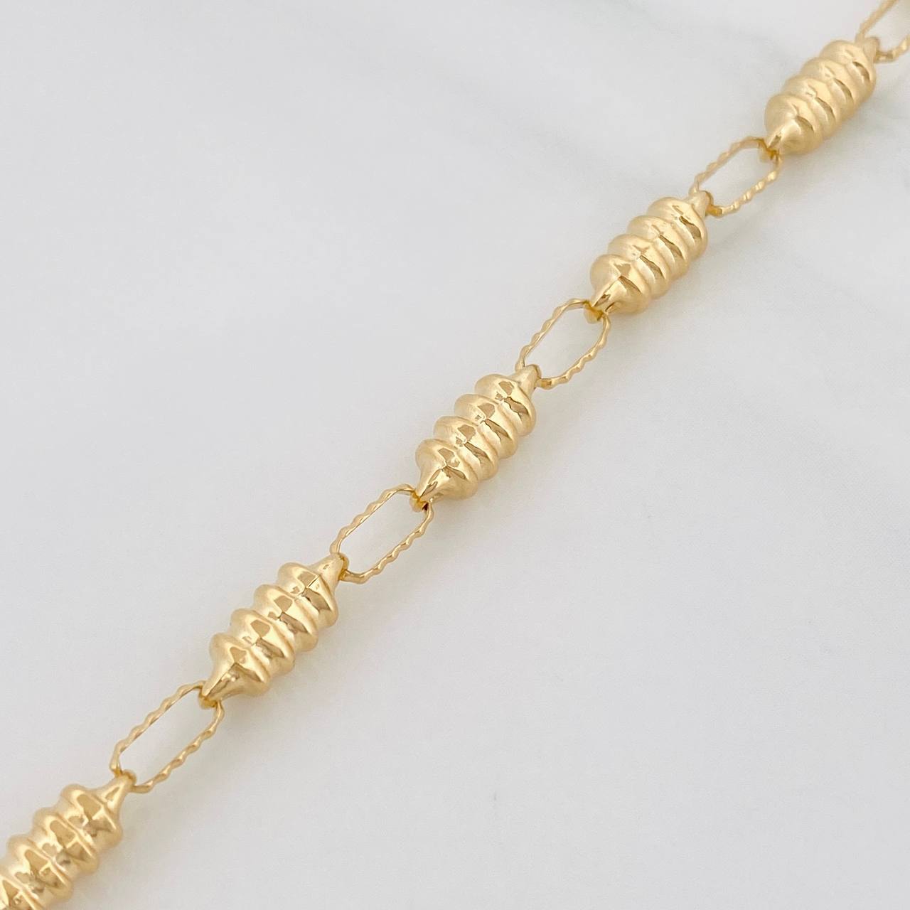 Bracelet Rustic Relief 4.7g / 8 1/2 in / 3.84mm Yellow Gold 18K