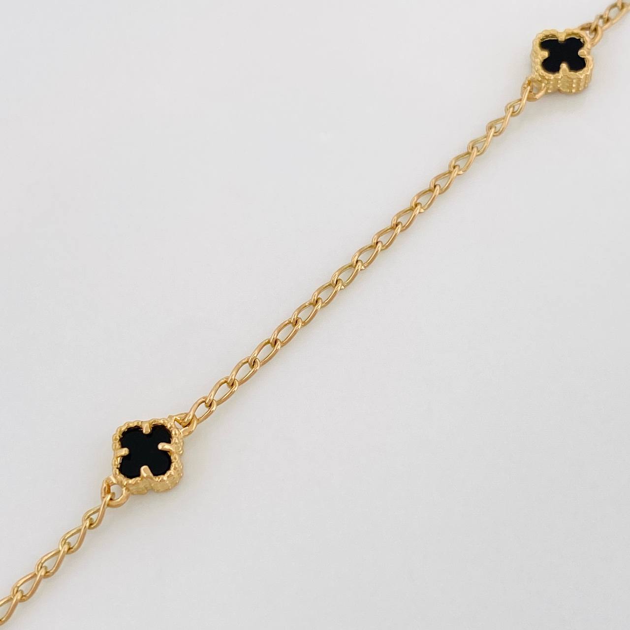 Clover Chain Espiga 4.35g / 18 in / 1.41mm 18K Yellow Gold