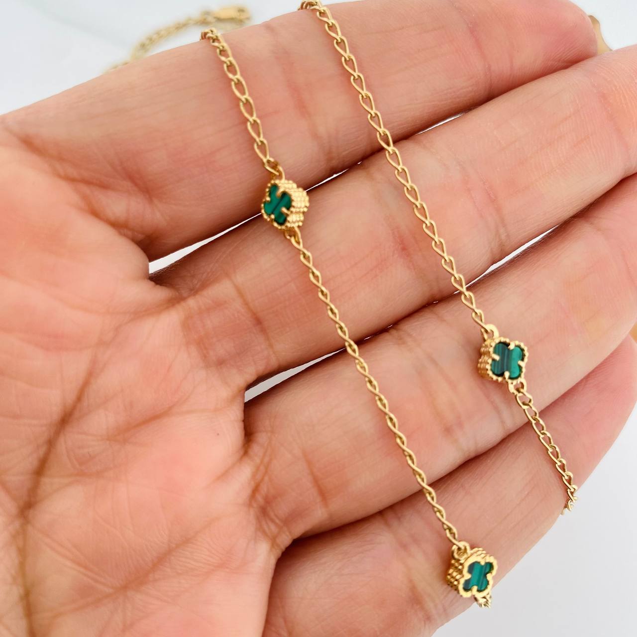 Clover Chain Espiga Malachite 4.3g / 18 in / 1.41mm Yellow Gold 18K