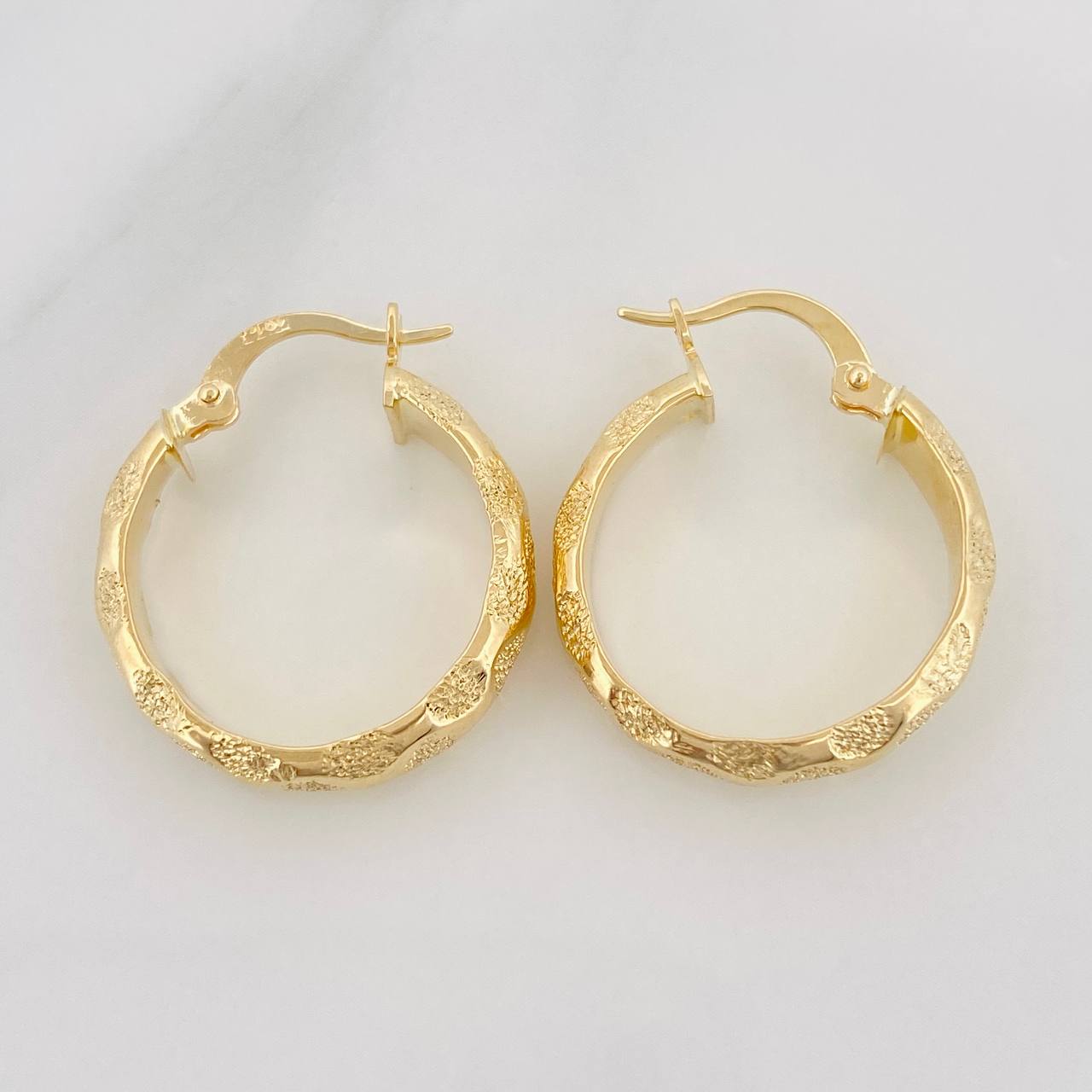 Candongas Lary 2.8g / 1 in Oro Amarillo 18K