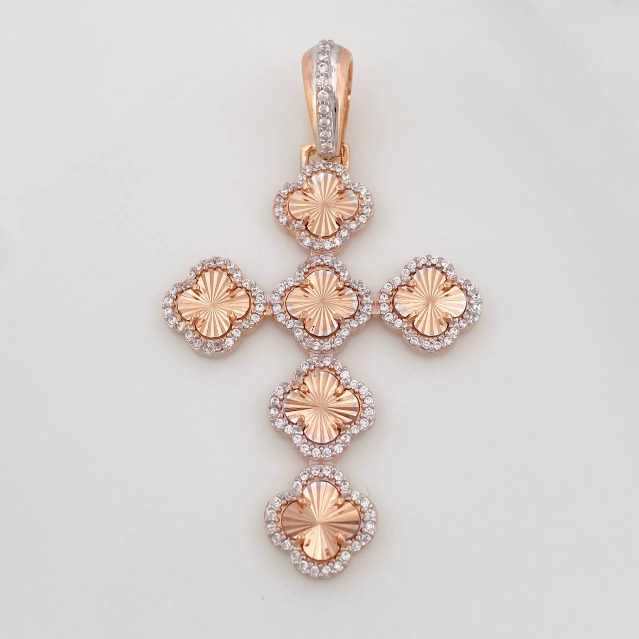 Dije Cruz Trebol Diamantada 4.95g / 2 in Oro Rosa 18K