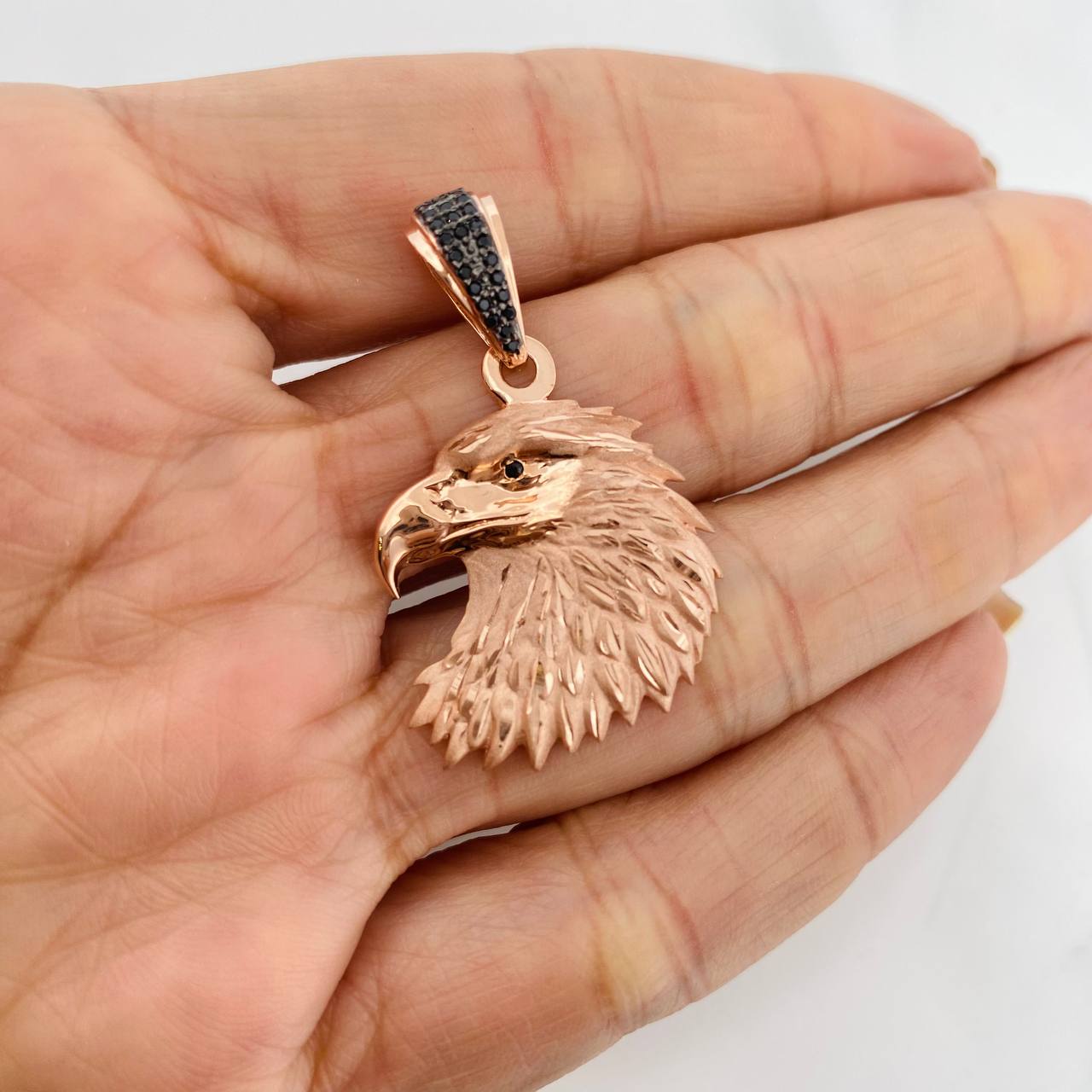 Dije Aguila 3.85g / 1 1/2 in Oro Rosa 18K