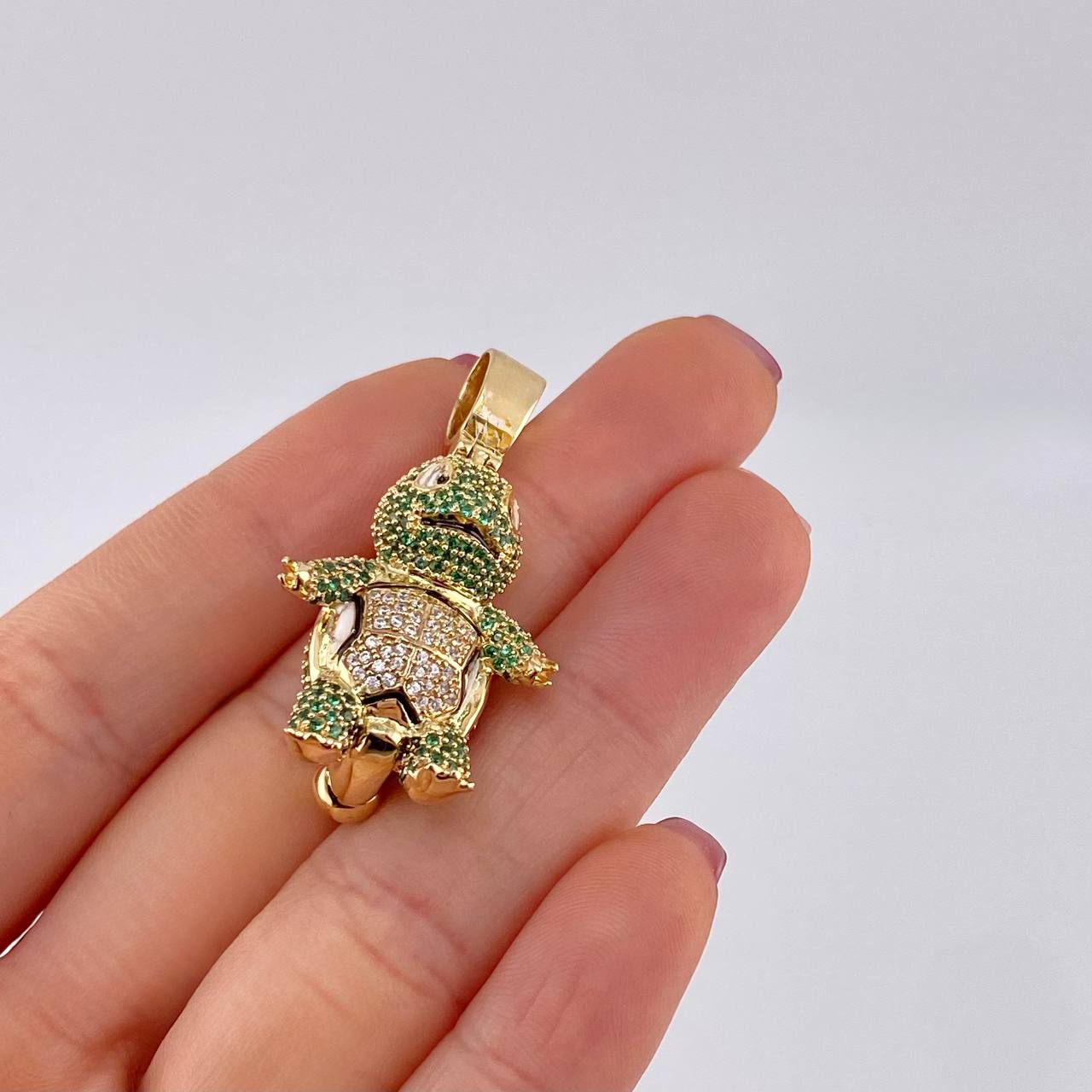 Pendant Fun Turtle 11.9g / 1 1/2 in 18K Yellow Gold