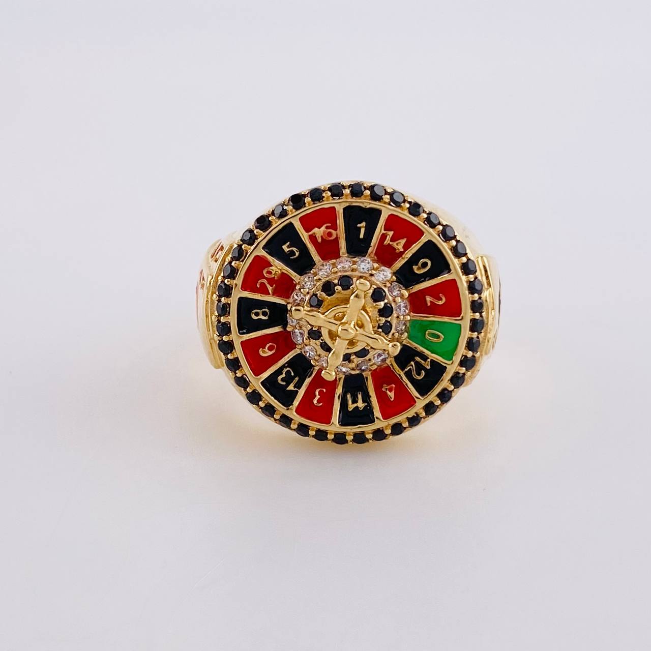 Anillo Juegos de Azar 7.75g / T10 1/2 Oro Amarillo 18K