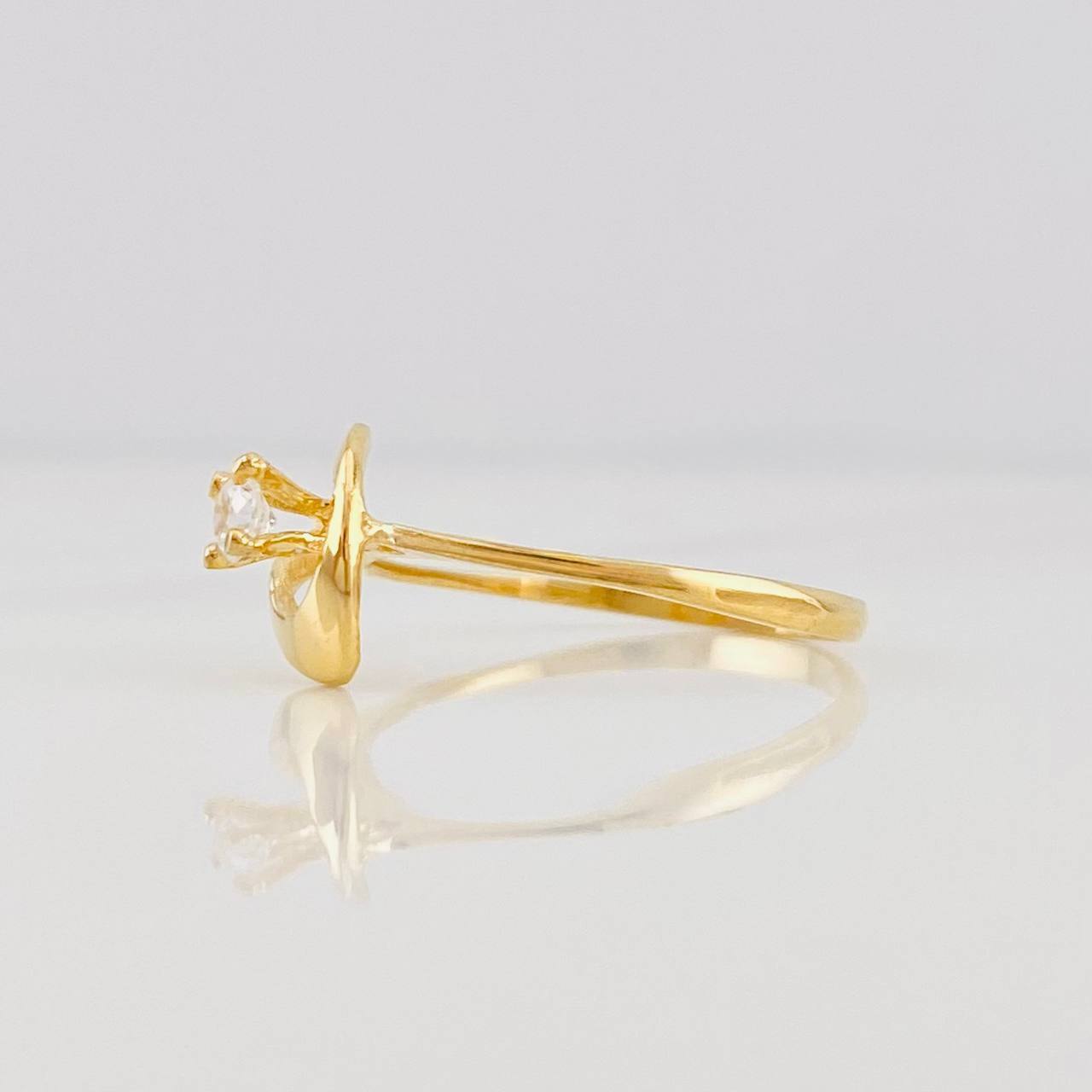 Solitaire Wave Ring 1.35g / T5 3/4 Yellow Gold 18K