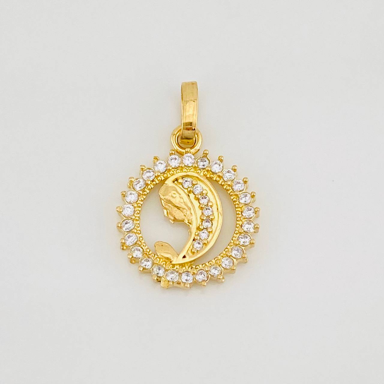 Pendant Face of Virgin Mary 1.75g / 3/4 in Yellow Gold 18K