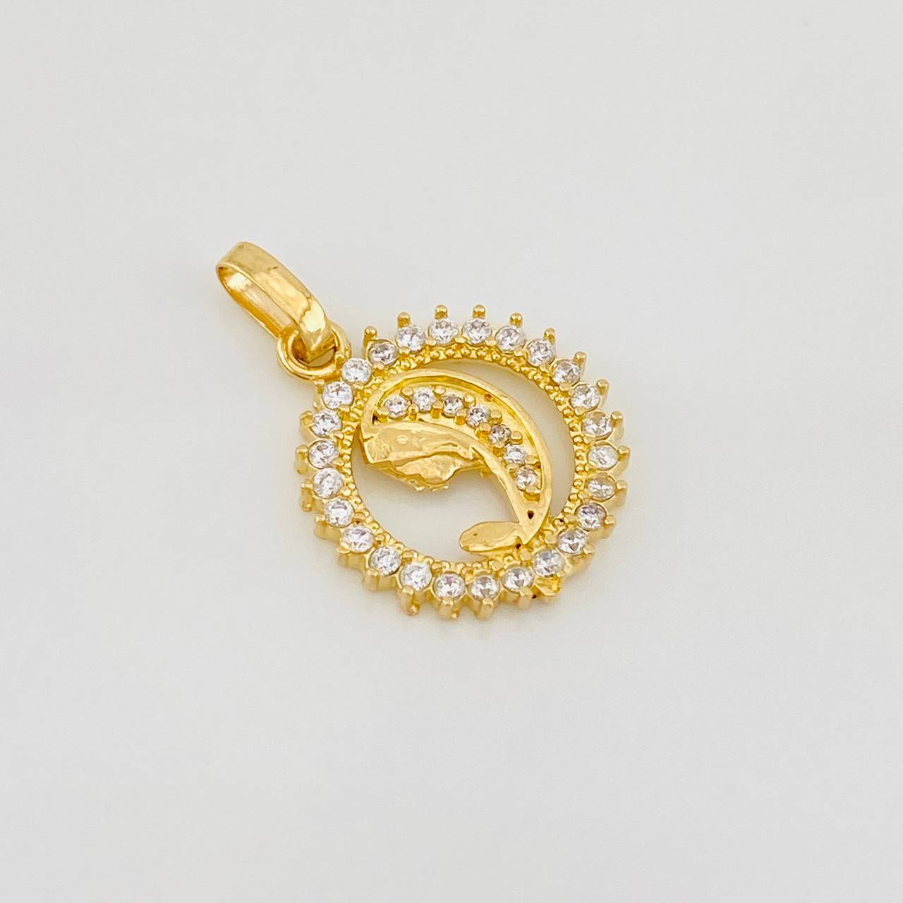 Pendant Face of Virgin Mary 1.75g / 3/4 in Yellow Gold 18K