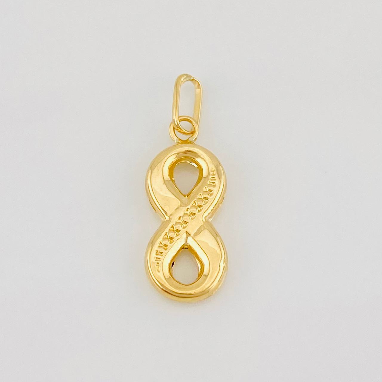 Dije Infinito 0.6g / 3/4 in Oro Amarillo 18K