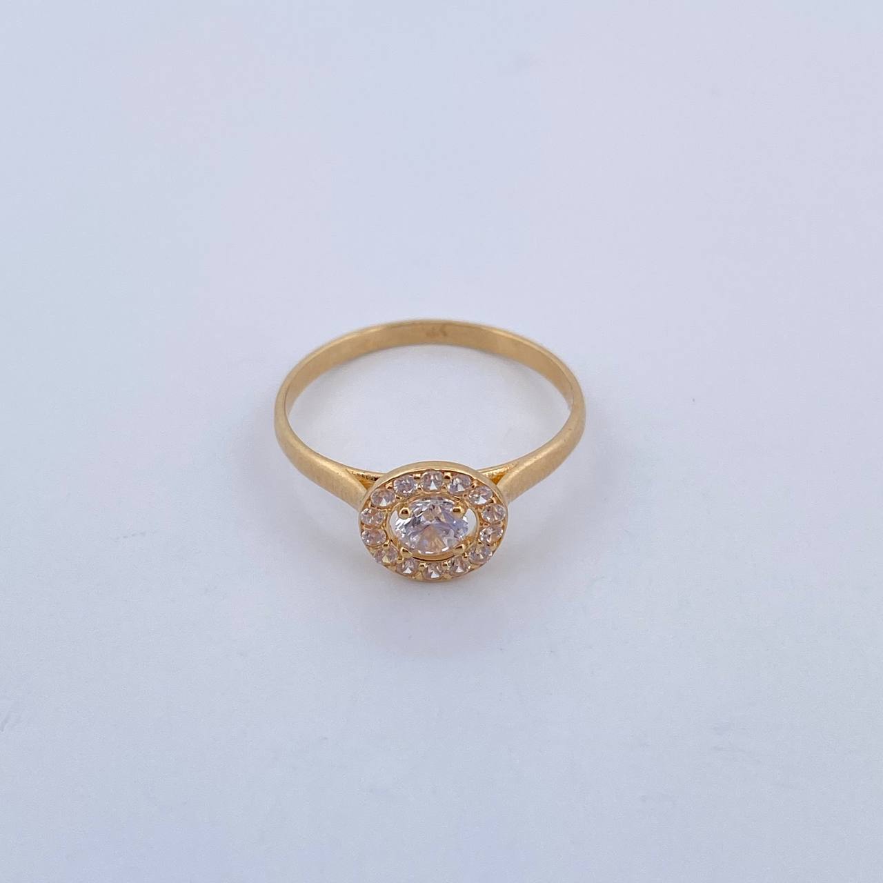 Circle Ring 1.5gr / Size 4 3/4 / 18K Gold &