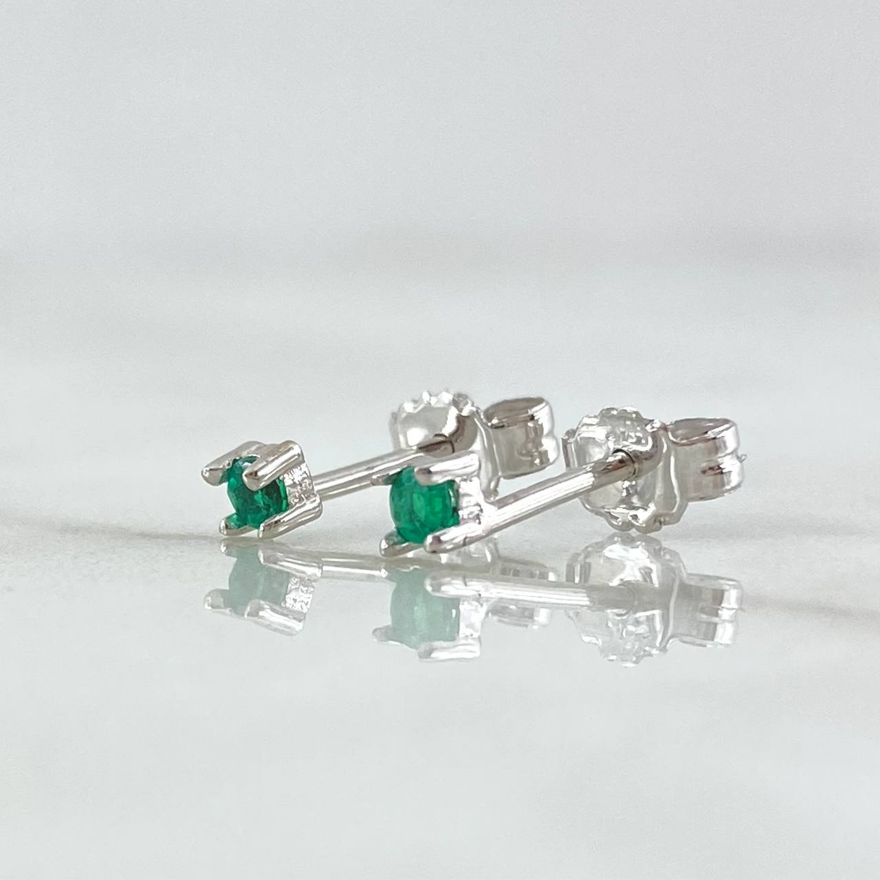 Stud Earrings Esmeraldas 11 pts 0.7gr / 2.3mm 18K White Gold (Jewel) *