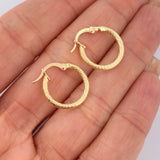 Hoop Earrings 1gr / 0.6in / 18K Gold &