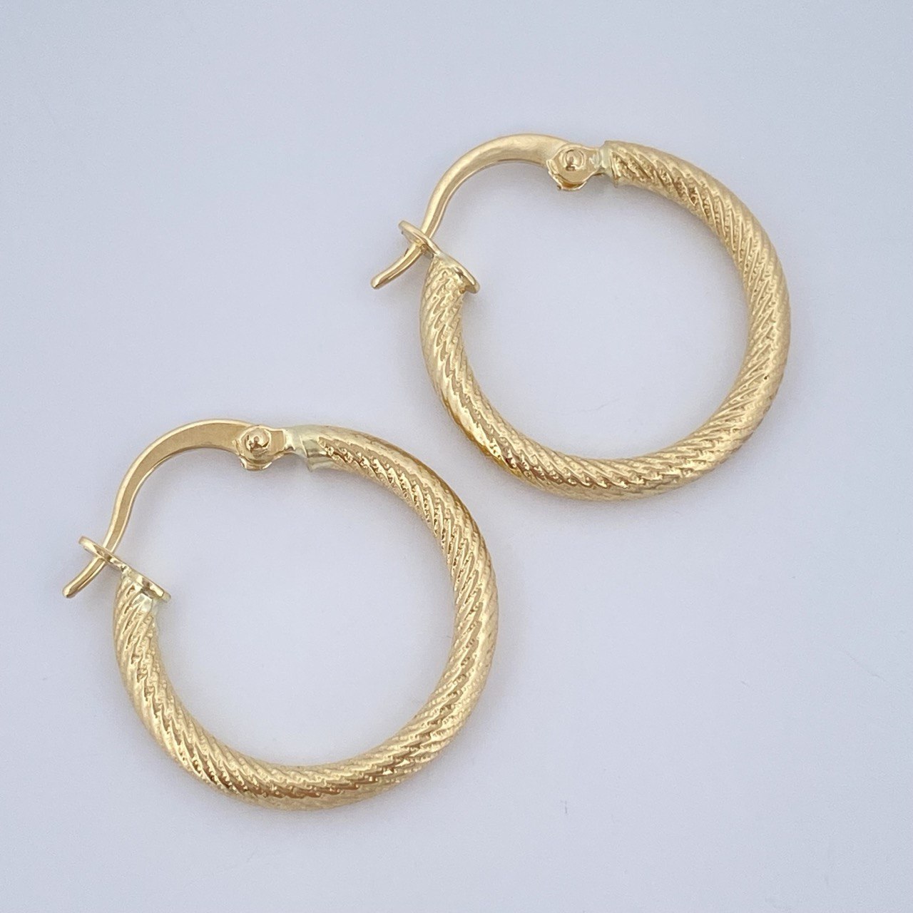 Hoop Earrings Zion 1.3gr / 2cm / 18K Gold &