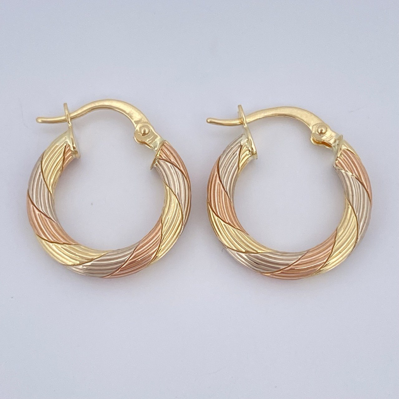 Hoop Earrings Lula 2.1gr / 2cm / 18K Gold &
