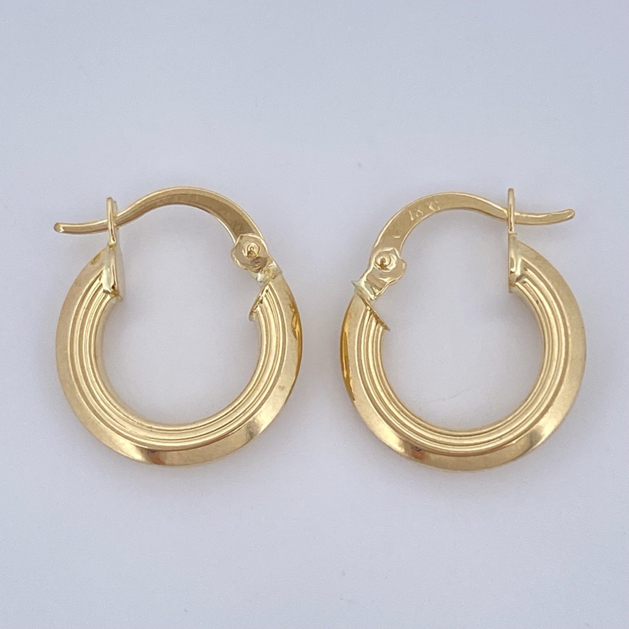 Hoop Earrings Winter 1.4gr / 1.7cm / 18K Gold &