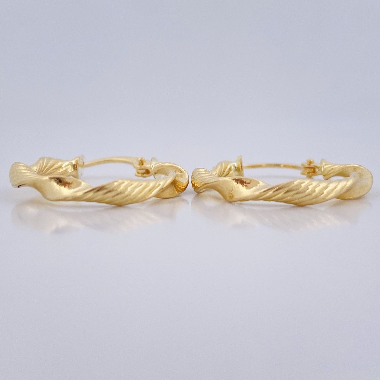 Hoop Earrings Hera 1.45gr / 2.2cm / 18K Gold &
