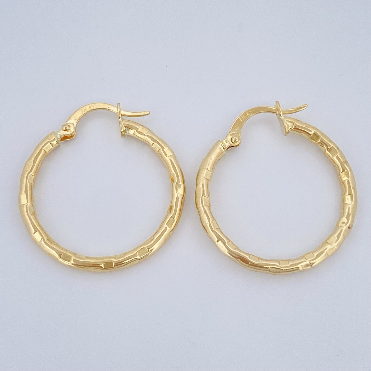 Hoop Earrings Kler 1.55gr / 2.5cm / 18K Gold &