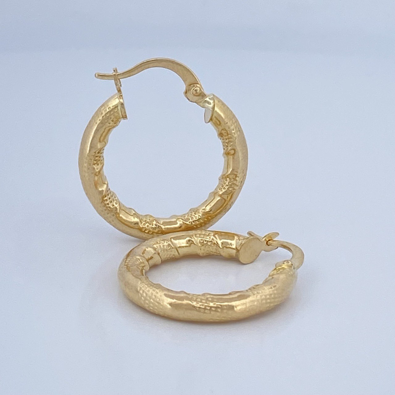 Hoop Earrings Sandra 2.2gr / 2.3cm / 18K Gold &
