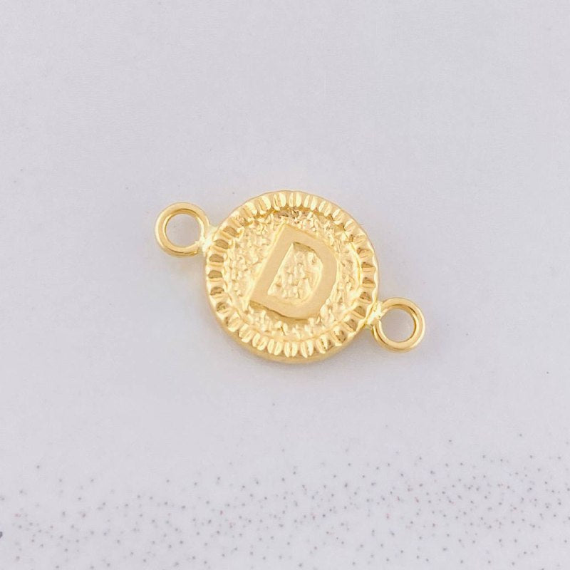 Charm Circle Letter D 0.55g / 3/4 in Yellow Gold 18K
