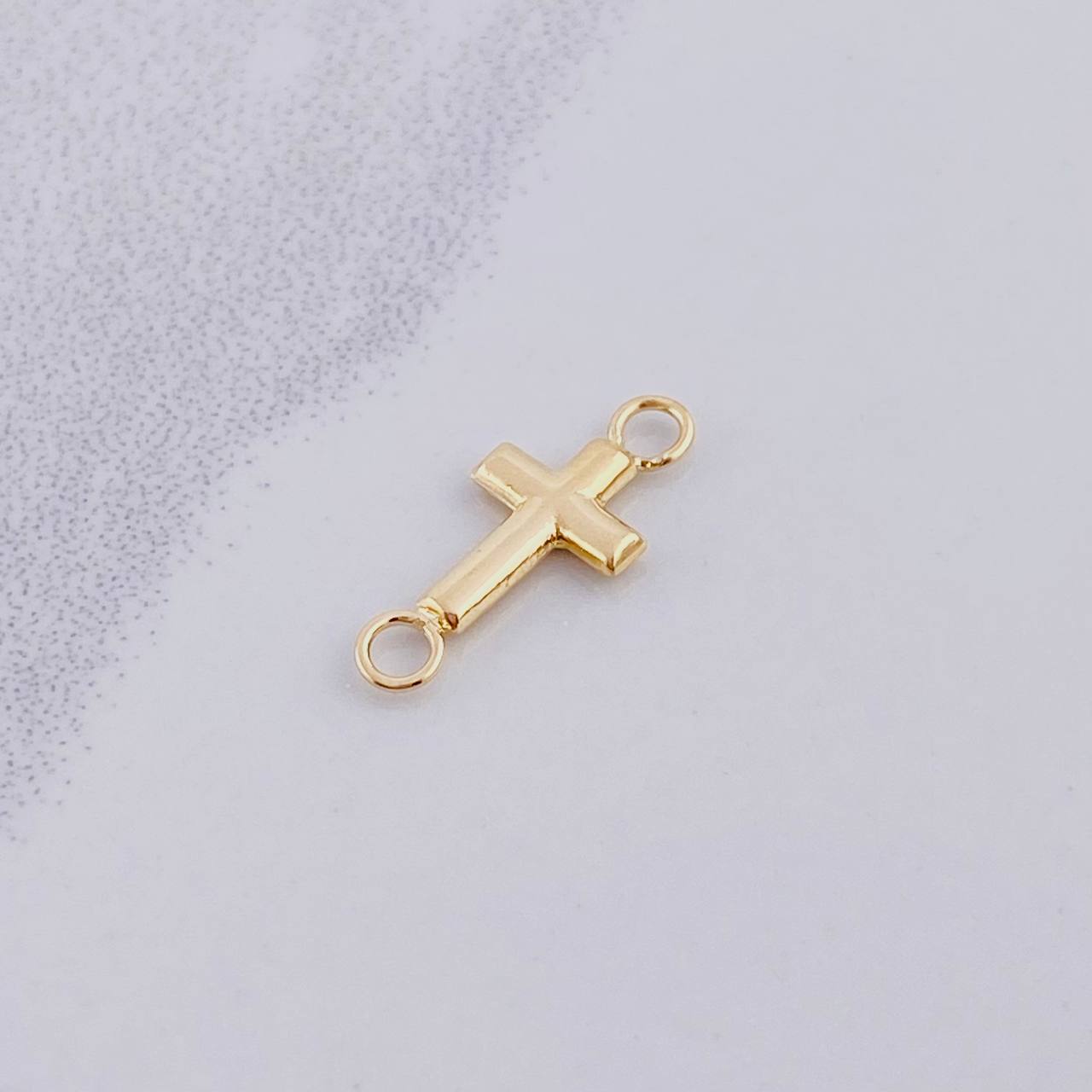 Herraje Cruz Lisa 0.25g / 1/2 in Oro Amarillo 18K