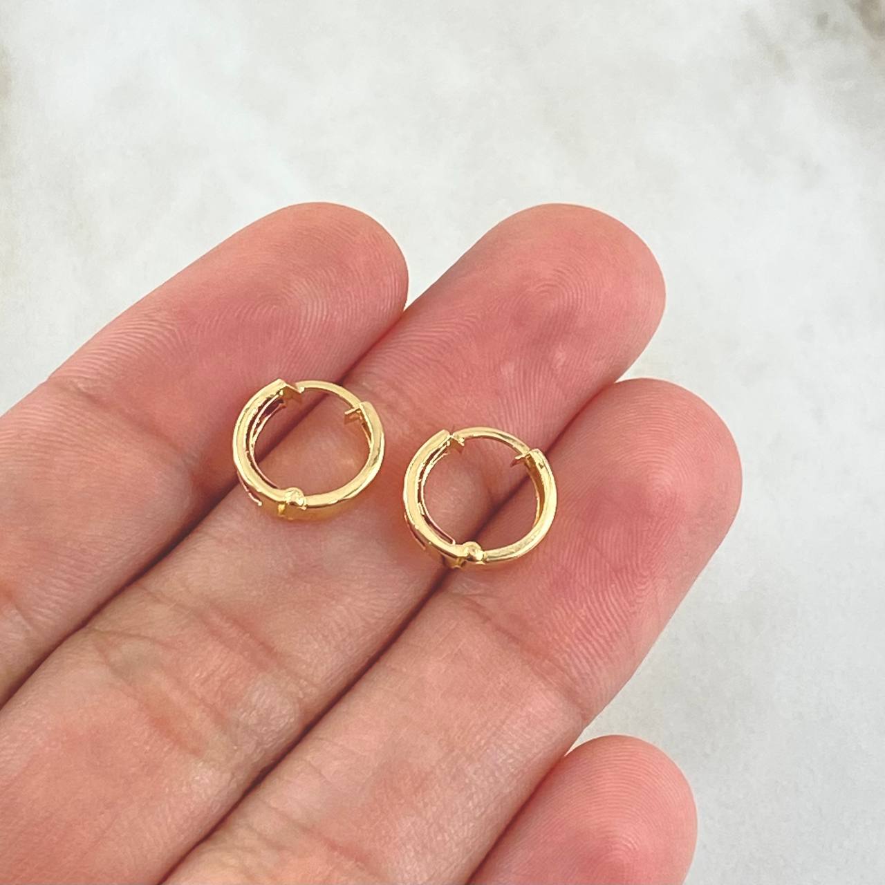 Hoop Earrings Hoop 0.85gr / 1cm / Fuchsia Zircons 18K Yellow Gold *