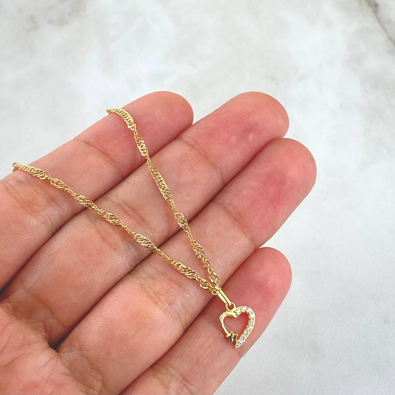 Set Cadena Singapur 1gr / 17 3/4 in / 1.7mm + Dije Corazón Estrella 0.35gr /1.3cm  1.35gr / Oro Amarillo 18K (Oferta) *