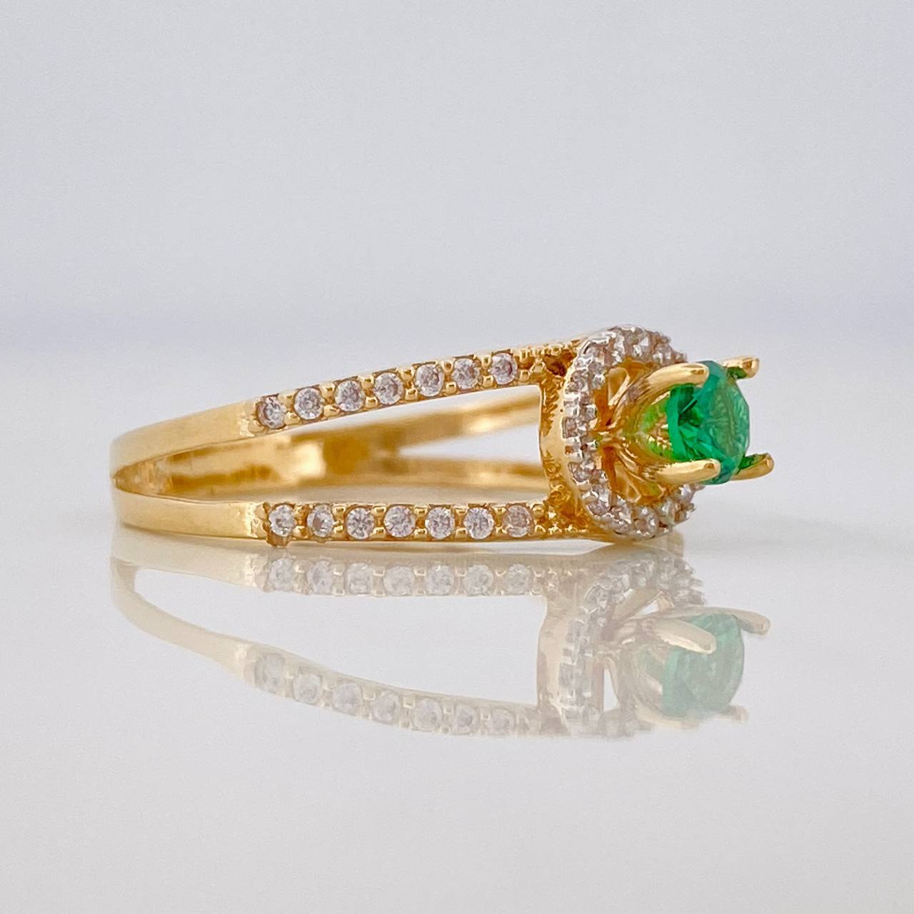 Solitaire Churumbela Ring 2.15g / T6 3/4 Yellow Gold 18K