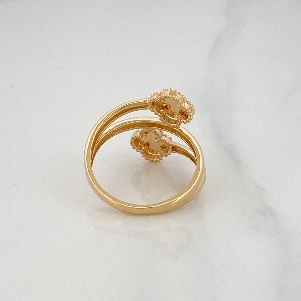 Anillo Trebol Cruzado Diamantado 3.35g / T7 Oro Amarillo 18K