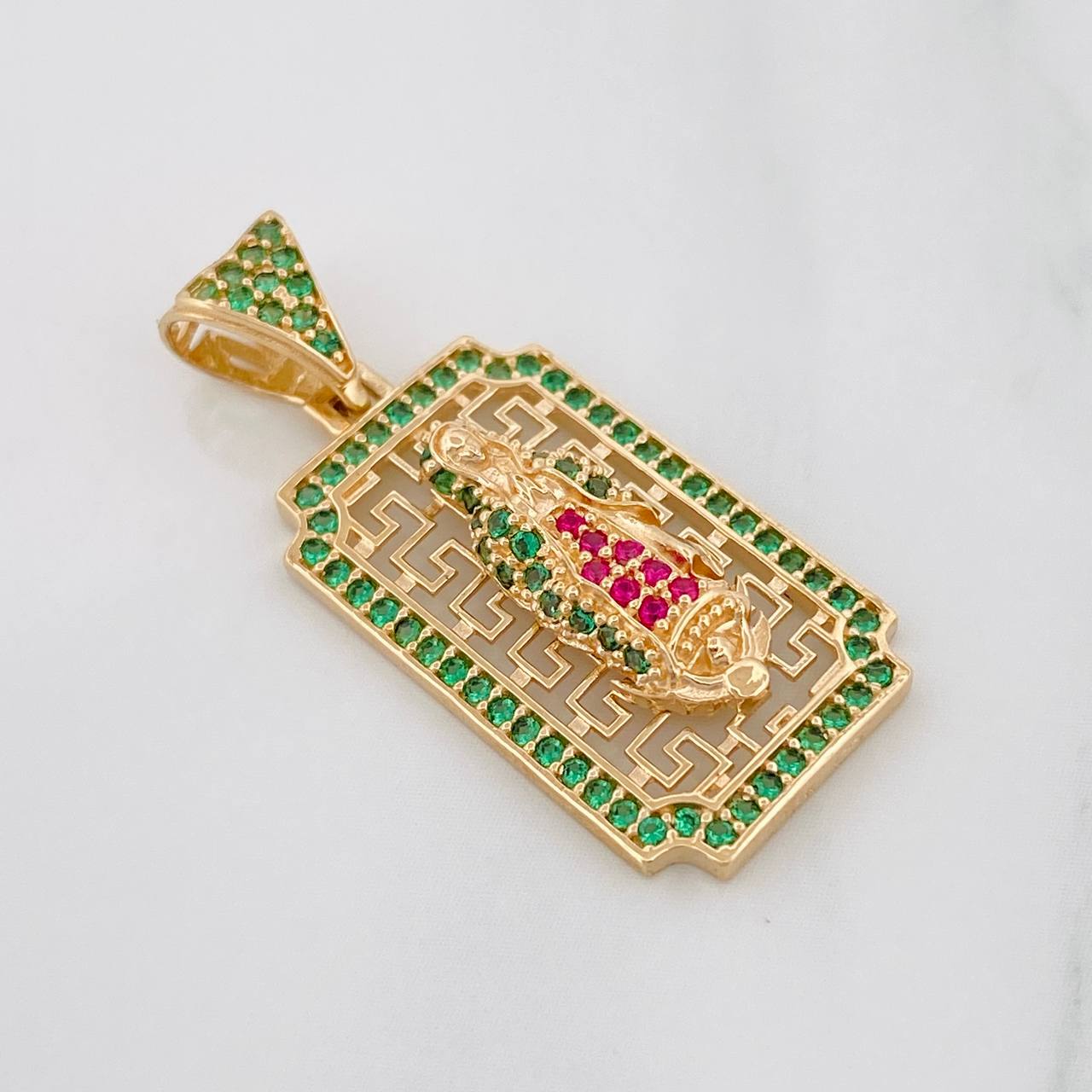 Dije Medalla Virgen Guadalupe 3.4g / 1 1/4 in Oro Amarillo 18K