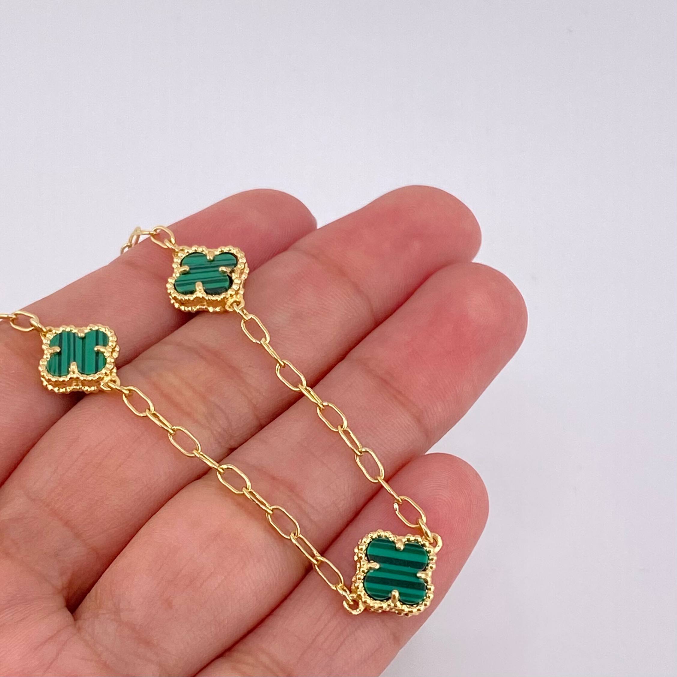Pulso Cajón Trebol Malaquita 4.55g / 7 1/4 in / 2.4mm Oro Amarillo 18K