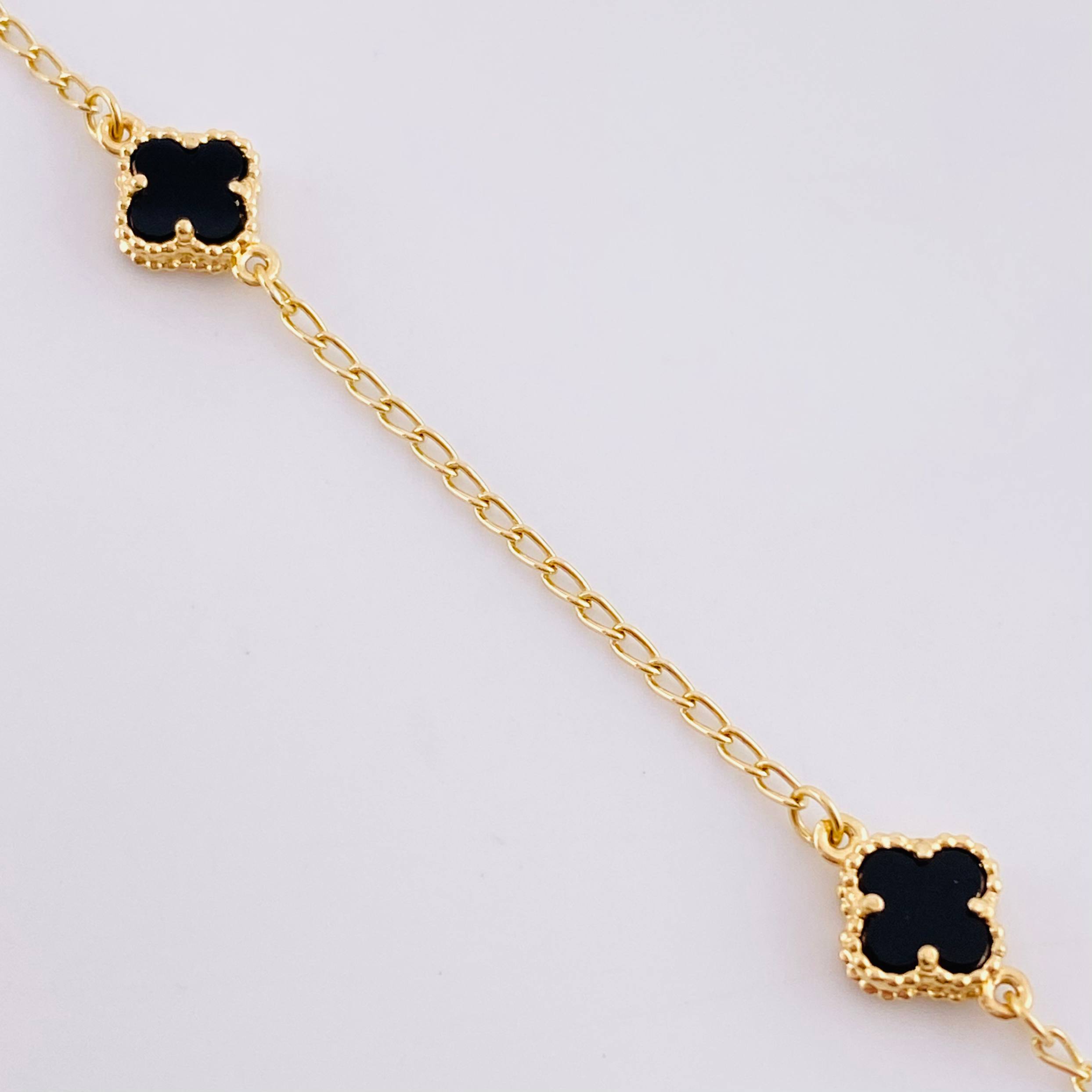 Classic Link Bracelet Clover Onyx 2.95g / 7 1/4 in / 1.5mm Yellow Gold 18K