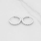 Hoop Earrings Carril 1.1g / 1/2 in 18K White Gold