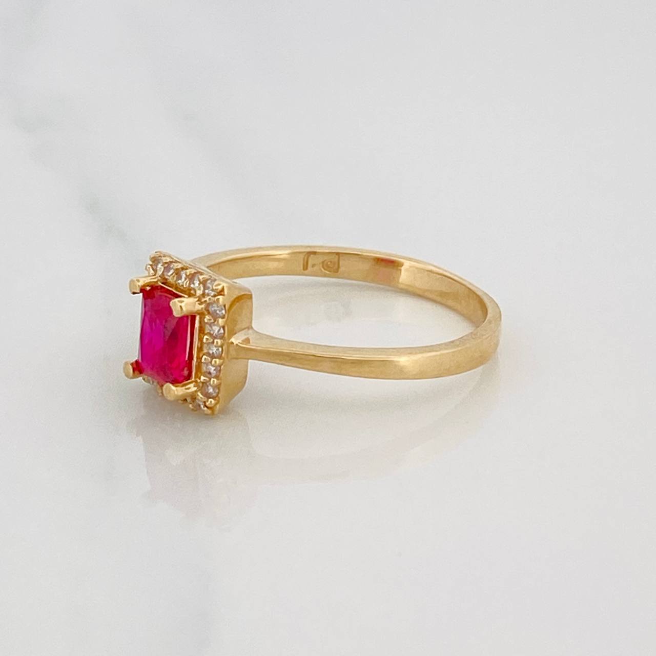 Anillo Halo Cuadrado 2.8g / T7 1/2 Oro Amarillo 18K