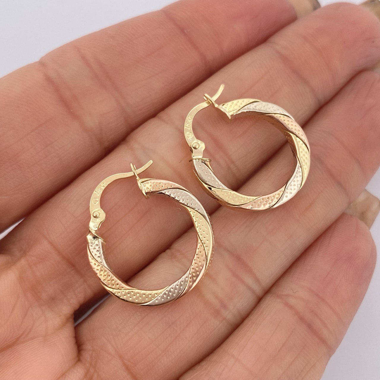 Hoop Earrings Majo 2.15gr / 2.2cm (0.9in) / 18K Gold &