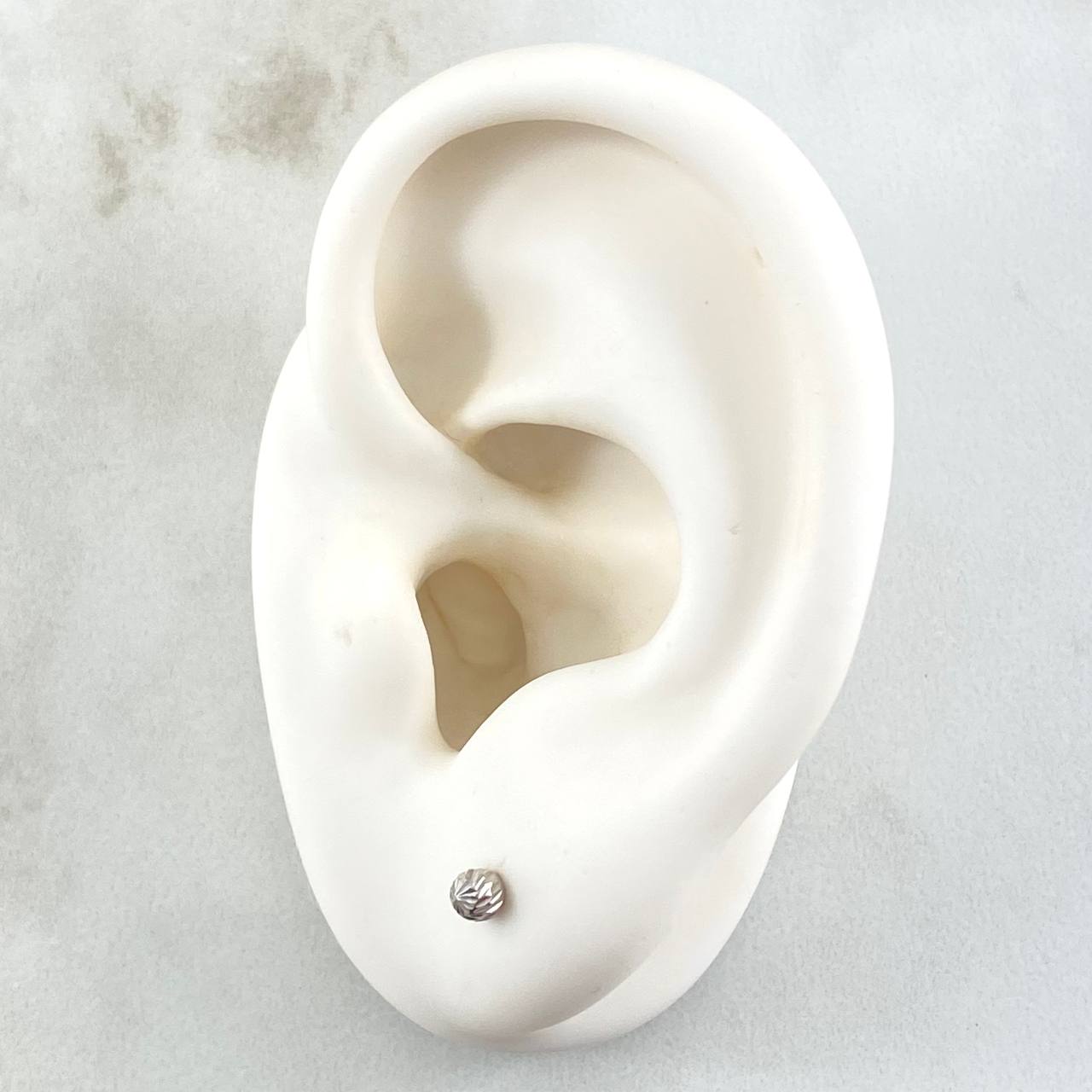 Stud Earrings Bead 0.45gr / 3mm Diamond Cut White Gold 18K ©