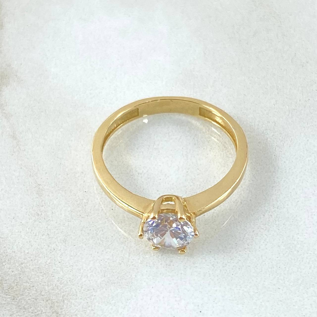 Smooth Solitaire Ring Six Prongs 2.8gr / Size 6 1/2 / 18K Gold ©