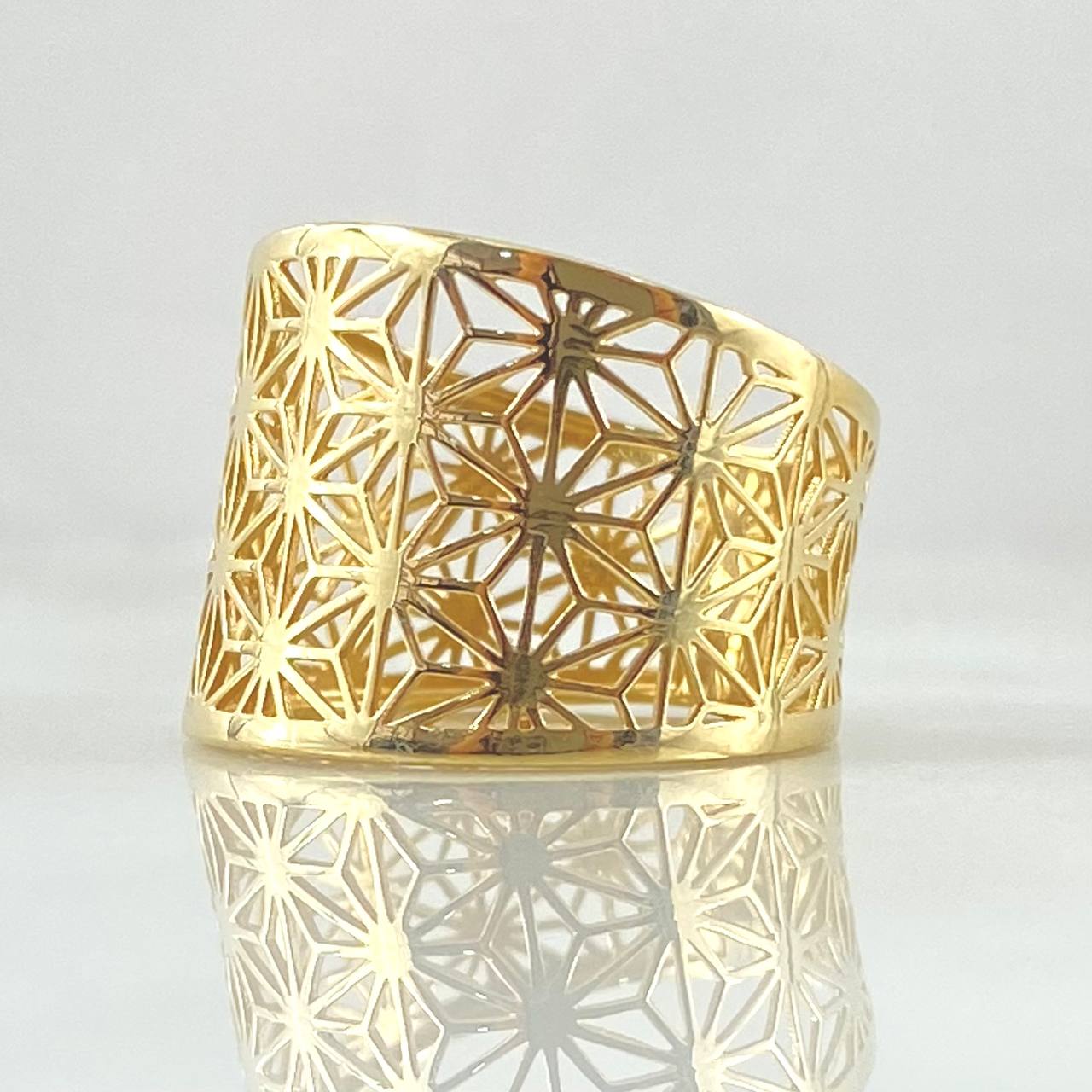 Anillo Flores Filigrana 3.4gr / T7 1/2 / Oro 18K ©