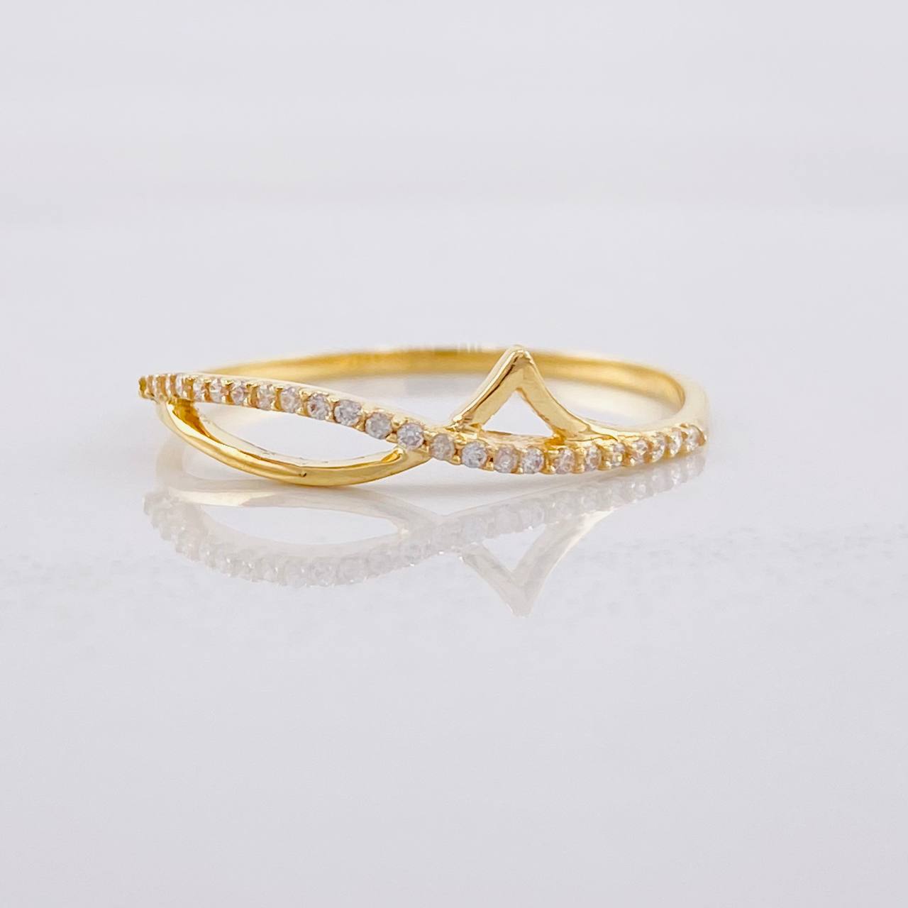 Heartbeat Ring 1.1g / T8 1/4 18K Yellow Gold