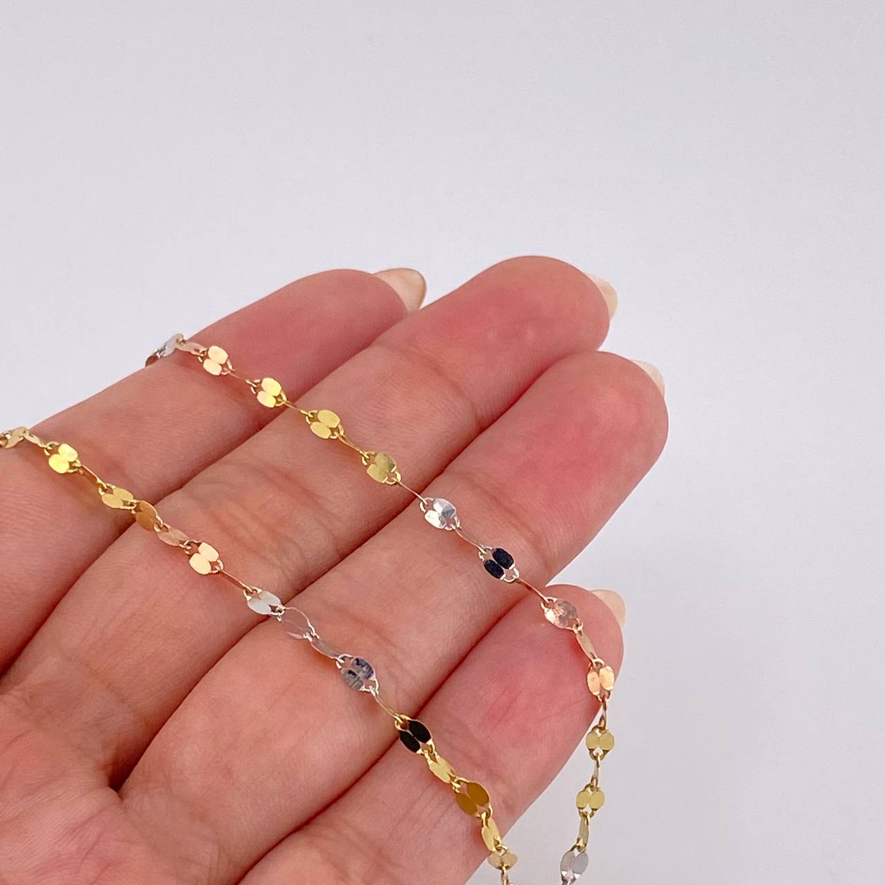 Mirror Flower Chain 2.2 g / 19 3/4 in / 2.6 mm Three Golds 18K