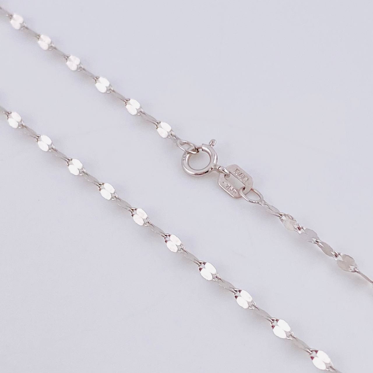 Mirror Flower Chain 1.15 g / 19 3/4 in / 1.8 mm 18K White Gold