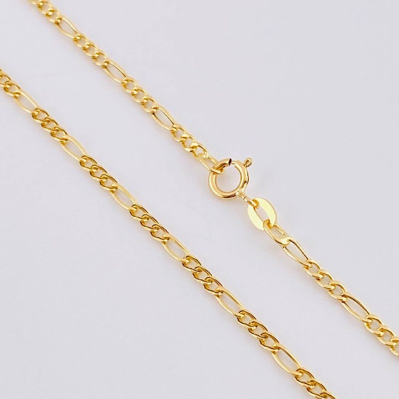 Cadena Figaro 2.25g / 45cm / 2.7mm Oro Amarillo 18K
