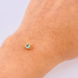 Herraje Piedra Circular Esmeralda 23pts 0.4gr / 1/4 in / Oro Amarillo 18K