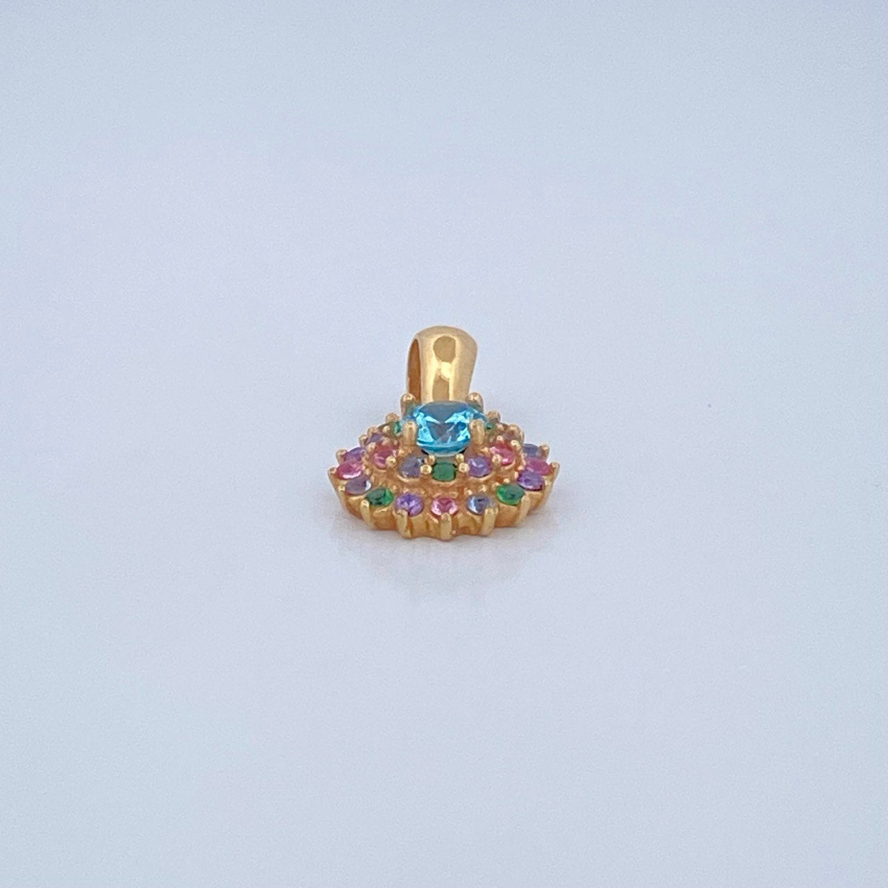 Lotus Flower Pendant 1.75gr / 1.8cm / 18K Gold !