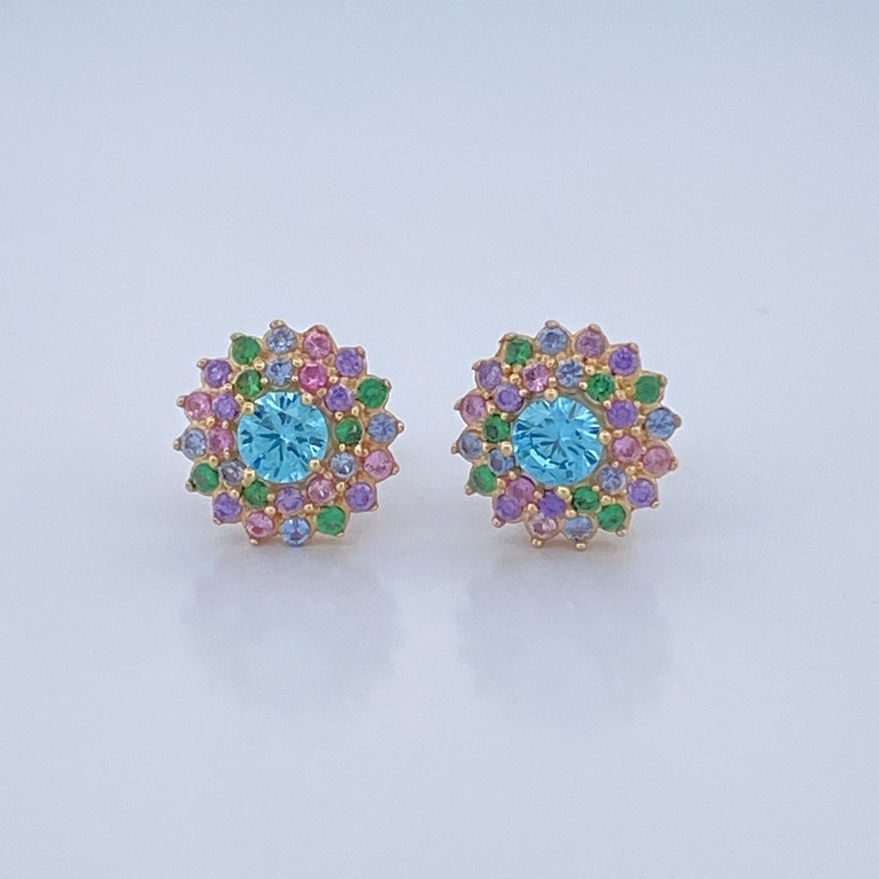 Lotus Flower Stud Earrings 3.25gr / 18K Gold $