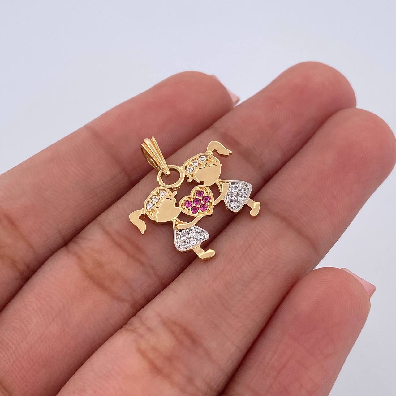Dije Niñas 1.6gr / 2cm / Circones Fucsias Blancos Dos Oros Amarillo Blanco 18K &