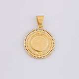 Dije Medalla Corona 6.95g / 1 1/2 in Dos Oros Amarillo Blanco 18K