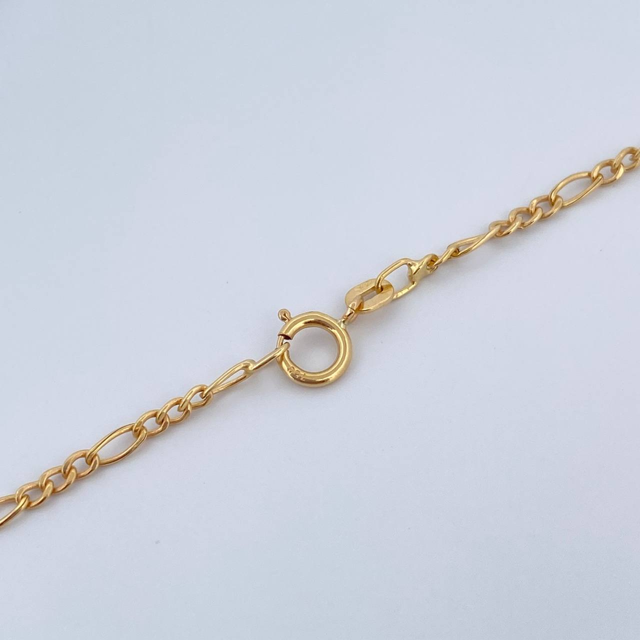 Cadena Figaro 1.55gr / 45.6cm / 1.8mm Oro Amarillo +1 18K $