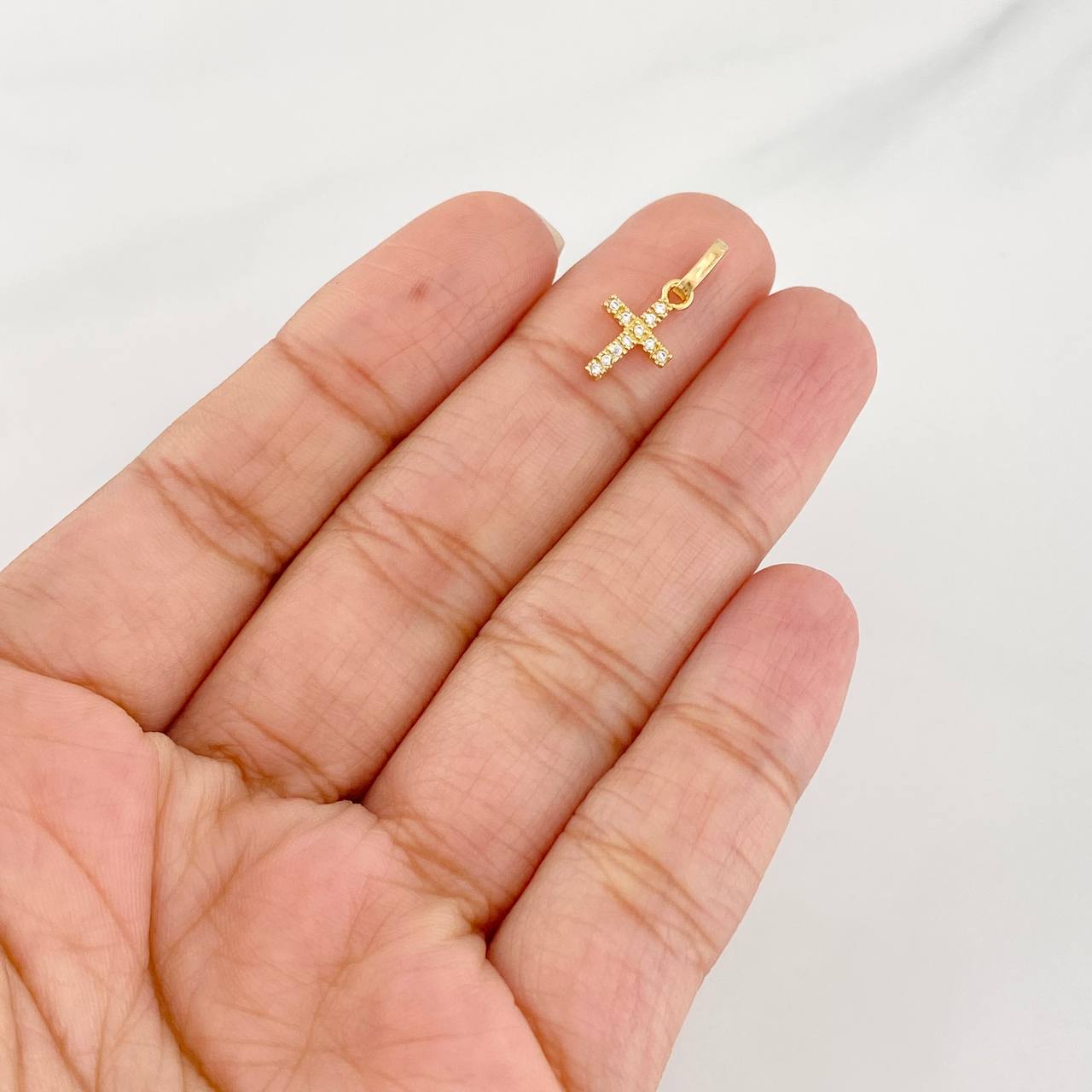 Dije Cruz 0.45g / 1/2 in Oro Amarillo 18K