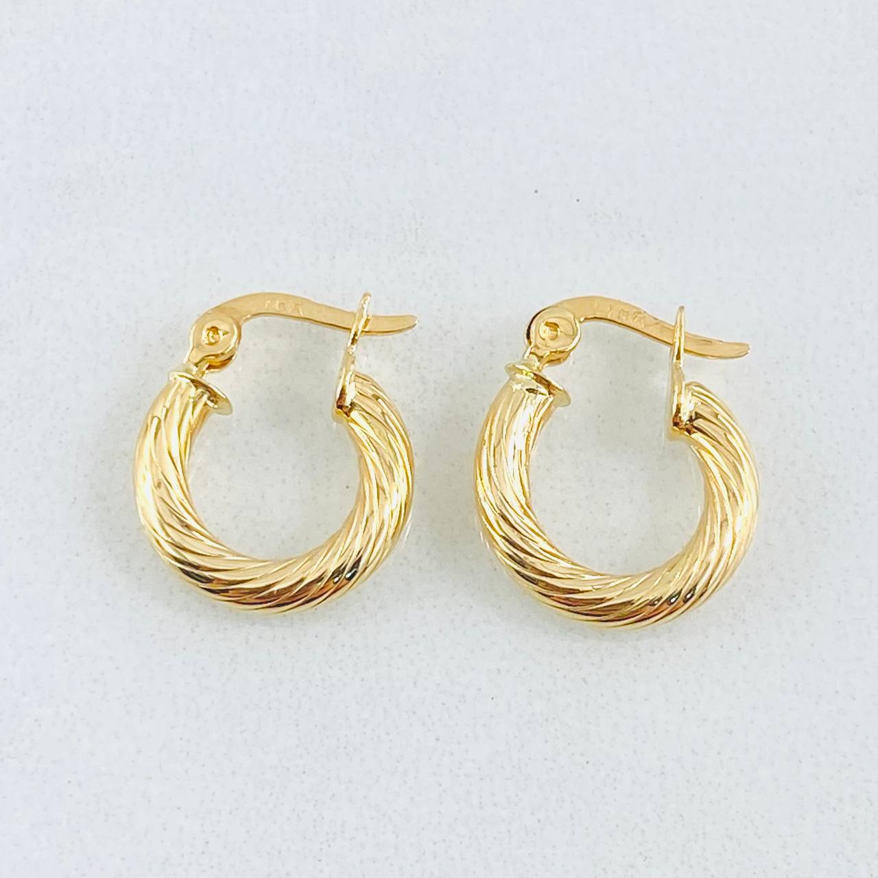 Hoop Earrings Lore 1.3gr / 1/2 in / Yellow Gold 18K