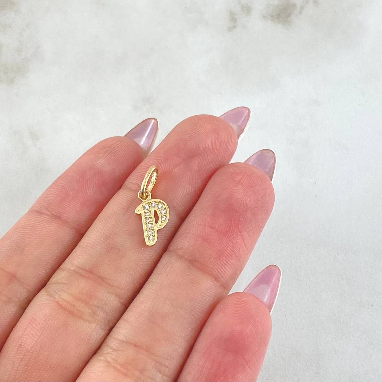 Pendant Letter P 0.65gr / 0.75in / 18K Gold